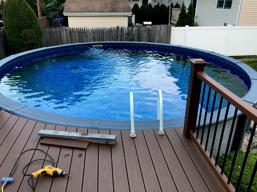 Round Pool-Deck in Clifton, NJ